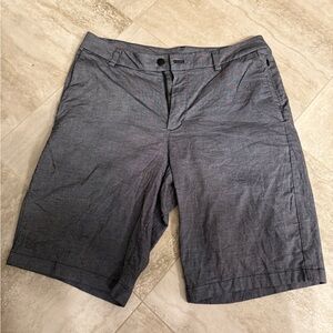 Lululemon Commission 11” Charcoal Shorts